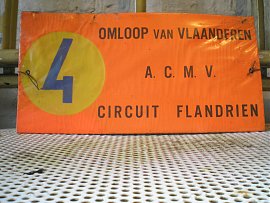 Klik op de afbeelding voor een grotere versie

Naam:  1960 n° 4 Omloop van Vlaanderen.jpg
Bekeken: 311
Grootte:  90,1 KB
ID: 18648